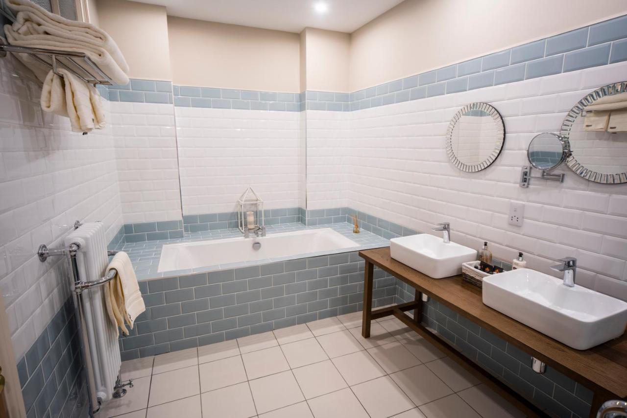 The Highlands Hotel Glenties Esterno foto